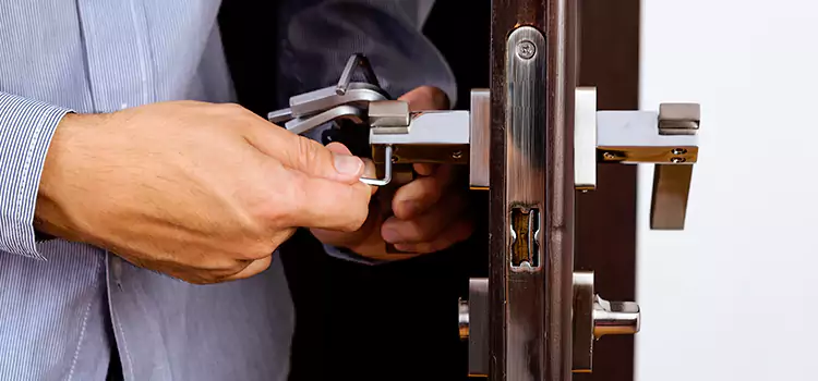 Commercial Door Lock Repair Holbrook