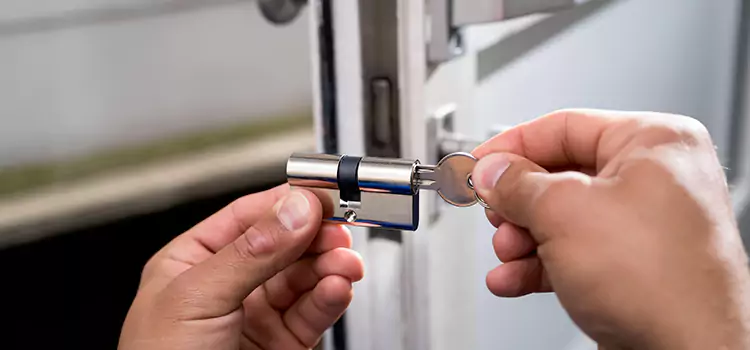 Emergency Locksmith for House Holbrook