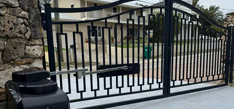 Swing Gate Opener with Keypad Holbrook